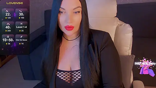 blackberry star online show from November 20, 2025, 9:54 am