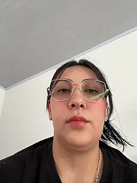 Snapshot of my-kitty chatting on June 16, 2026, 9:15 pm my-kitty online show from June 16, 2026, 9:15 pm