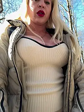 Kate-monroe online show from March 19, 2025, 12:45 pm