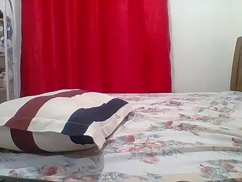 sexy  candyy online show from March 19, 2026, 4:29 pm