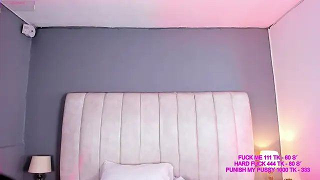 Ashleyy23x online show from February 17, 2026, 7:44 pm