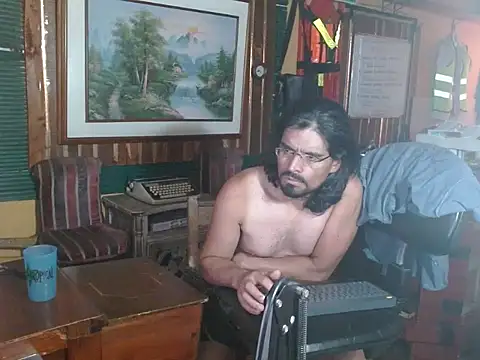 Dr Pocholate84 online show from March 25, 2026, 7:57 pm