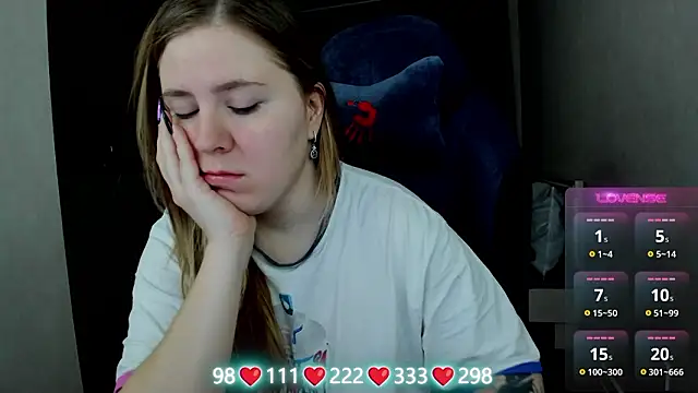 Snapshot of Olivia_Munk chatting on February 20, 2026, 3:36 am Olivia Munk online show from February 20, 2026, 3:36 am