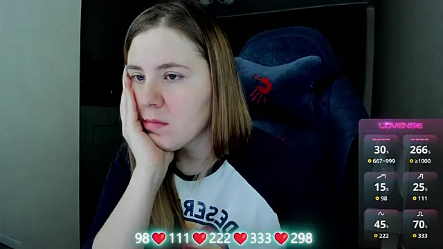 Snapshot of Olivia_Munk chatting on March 4, 2026, 3:58 am Olivia Munk online show from March 4, 2026, 3:58 am