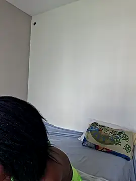 Kamdollie online show from November 4, 2025, 7:12 am