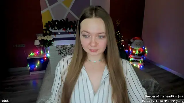 LizaGost online show from December 17, 2025, 12:43 pm