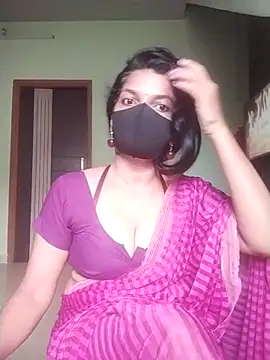 Shuttii 25 online show from October 30, 2025, 6:44 am