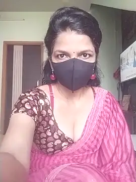 Shuttii 25 online show from October 14, 2025, 4:35 am