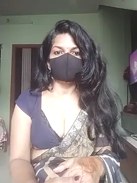 Shuttii 25 online show from October 31, 2025, 5:04 am