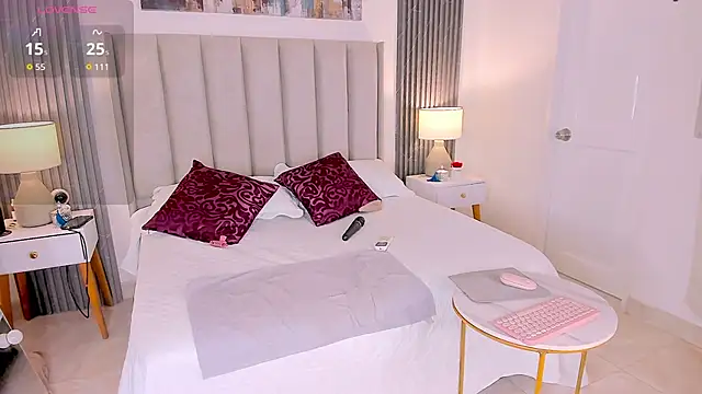 Snapshot of NOVACY-SANTOS chatting on November 11, 2025, 9:09 pm NOVACY-SANTOS online show from November 11, 2025, 9:09 pm