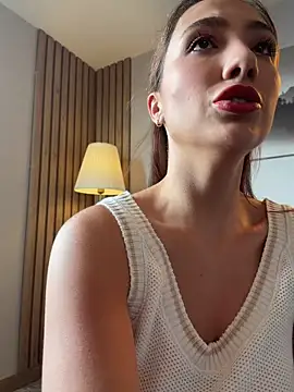 Snapshot of AnnaCastillo_ chatting on June 30, 2026, 8:42 pm AnnaCastillo online show from June 30, 2026, 8:42 pm