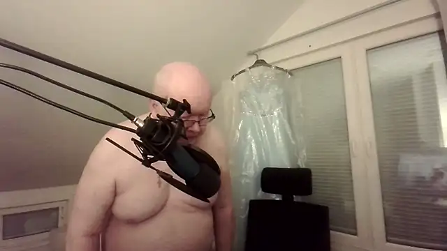 Snapshot of ScrawnyFire chatting on January 14, 2026, 5:11 am ScrawnyFire online show from January 14, 2026, 5:11 am