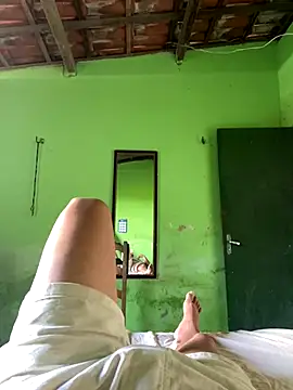 Snapshot of Duduhott chatting on September 15, 2025, 6:41 pm Duduhott online show from September 15, 2025, 6:41 pm