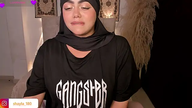 shayla 18 online show from July 6, 2026, 9:50 pm