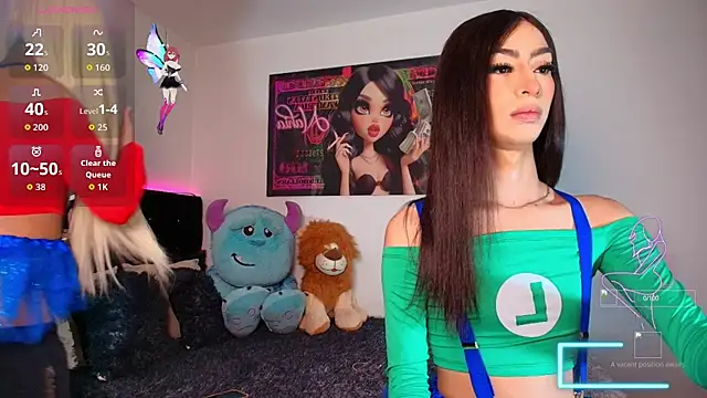 NahiaFox online show from October 31, 2025, 12:24 pm