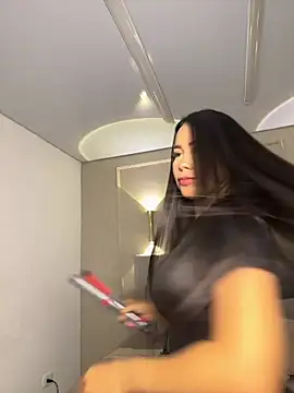 Snapshot of Miss_blue69 chatting on February 27, 2026, 1:39 am Miss blue69 online show from February 27, 2026, 1:39 am