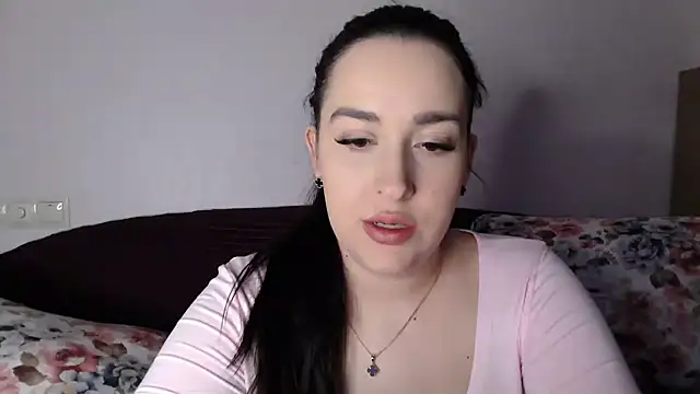 Snapshot of vitalina_freedom chatting on December 3, 2025, 10:36 am vitalina freedom online show from December 3, 2025, 10:36 am