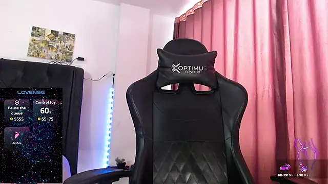 Fleurmeyer79 online show from September 18, 2025, 3:04 pm