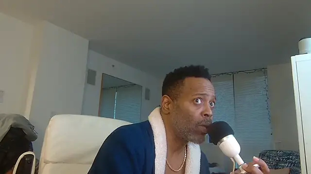 theblacklordmaster online show from February 6, 2025, 1:10 pm