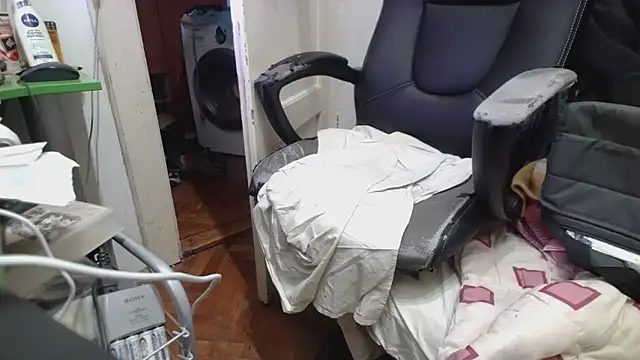 tipko123 online show from March 13, 2025, 3:17 pm