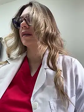 alicee16 online show from October 11, 2025, 3:46 pm