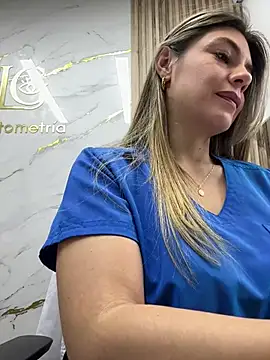 alicee16 online show from March 15, 2026, 3:41 pm