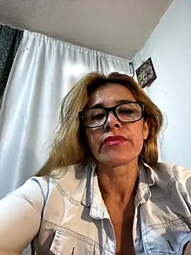 SahoryHorny online show from December 2, 2025, 4:30 pm