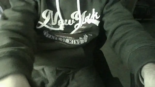 FranciCazzone online show from March 4, 2025, 1:23 am