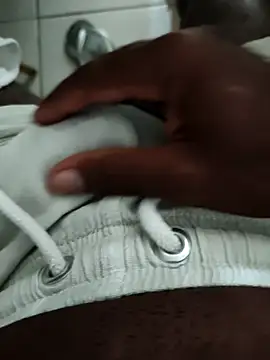 Mozen 13 online show from March 13, 2026, 11:21 pm