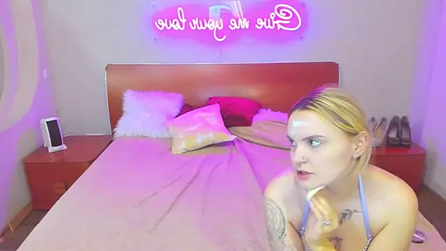 MagicEyess online show from February 20, 2026, 6:43 pm