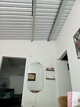Snapshot of Cristel_Shop chatting on February 14, 2025, 10:47 pm Cristel Shop online show from February 14, 2025, 10:47 pm