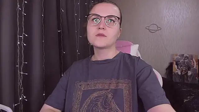 MissBrightShine online show from October 29, 2025, 11:53 am