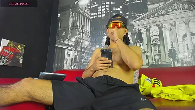 steffanxxll online show from June 28, 2026, 4:52 am