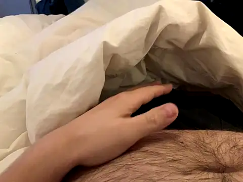 Benni81nrw online show from December 19, 2025, 3:25 pm