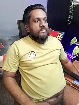 Rayansmith  online show from October 9, 2025, 9:15 pm