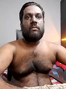 Rayansmith  online show from March 6, 2025, 11:31 pm