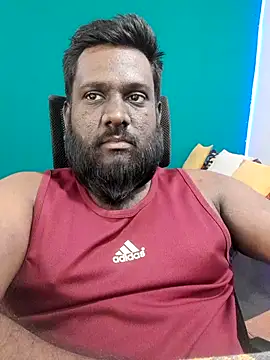 Rayansmith  online show from March 18, 2026, 11:16 pm