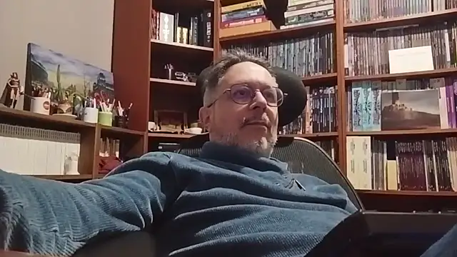 Mandra is a whore online show from November 18, 2025, 10:45 pm