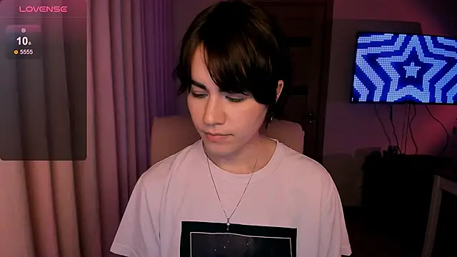 Snapshot of _selectrra chatting on January 22, 2025, 2:35 pm selectrra online show from January 22, 2025, 2:35 pm