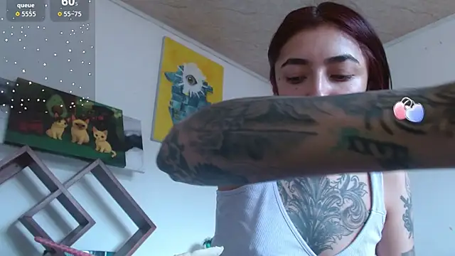 ZoeBakers  online show from December 2, 2025, 4:19 pm