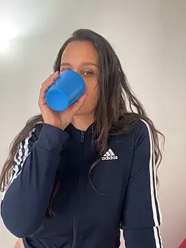 hotcookie28 online show from October 12, 2025, 4:19 pm