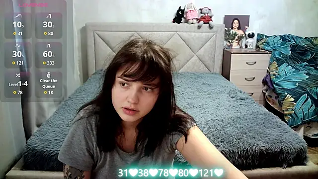 juliettkalen online show from October 6, 2025, 4:24 am