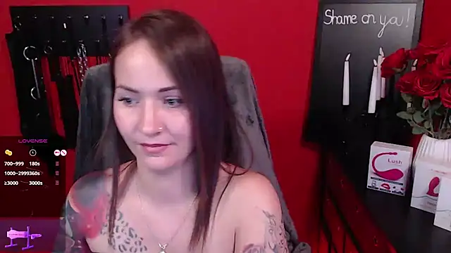  Jane Warren  online show from November 21, 2025, 10:20 pm