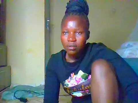Snapshot of prettychic5 chatting on May 28, 2026, 6:03 pm prettychic5 online show from May 28, 2026, 6:03 pm