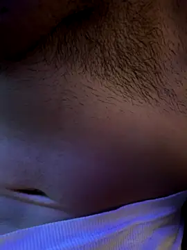 Junior30301xh online show from October 6, 2025, 12:34 am