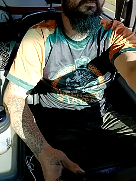 Snapshot of JObuddy661 chatting on October 1, 2025, 7:18 pm JObuddy661 online show from October 1, 2025, 7:18 pm