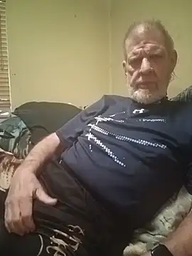 Snapshot of cmagic9 chatting on February 23, 2026, 5:24 pm cmagic9 online show from February 23, 2026, 5:24 pm