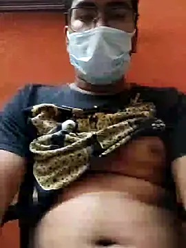 Snapshot of mrshine chatting on December 14, 2024, 12:33 pm mrshine online show from December 14, 2024, 12:33 pm