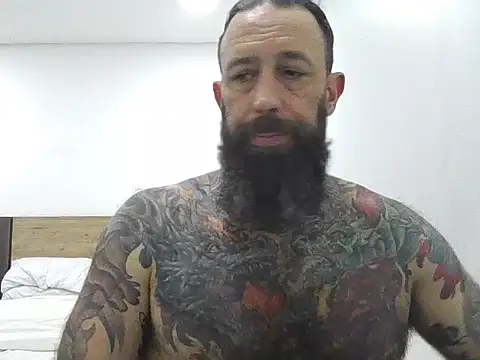 Snapshot of StevenRiseNYC chatting on September 23, 2025, 1:34 am StevenRiseNYC online show from September 23, 2025, 1:34 am