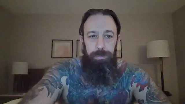 Snapshot of StevenRiseNYC chatting on October 26, 2025, 1:22 pm StevenRiseNYC online show from October 26, 2025, 1:22 pm